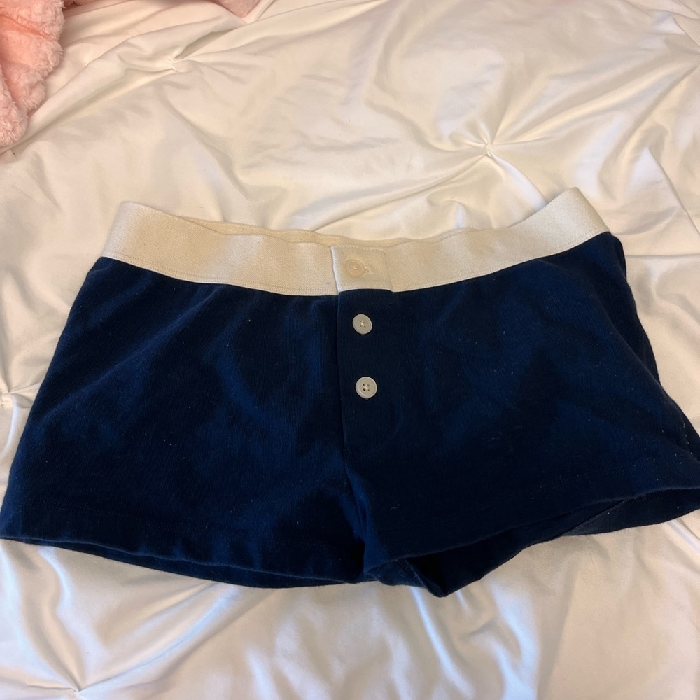 Brandy Melville Navy Blue Women's Shorts with Cream Waistband